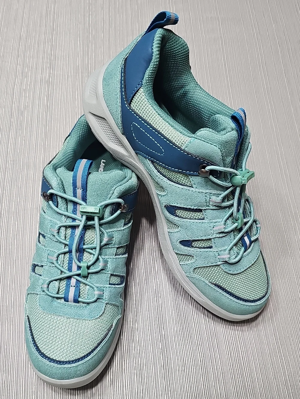 Lands' End Bungee Leather Trail Trekker Sneakers. NWT In Original Packaging.